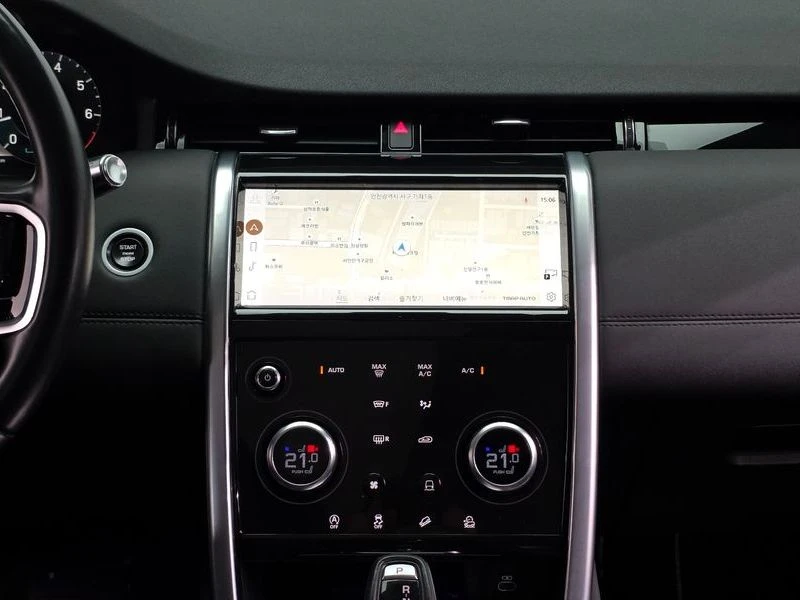 Land Rover Discovery Sport 2.0 Automatic, снимка 14 - Автомобили и джипове - 55841277