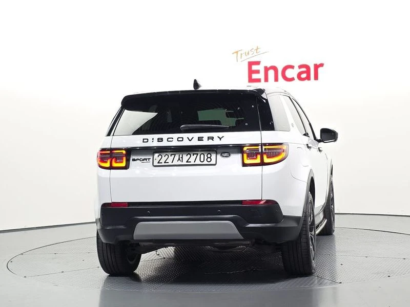 Land Rover Discovery Sport 2.0 Automatic, снимка 4 - Автомобили и джипове - 55841277