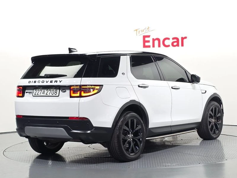 Land Rover Discovery Sport 2.0 Automatic, снимка 2 - Автомобили и джипове - 55841277