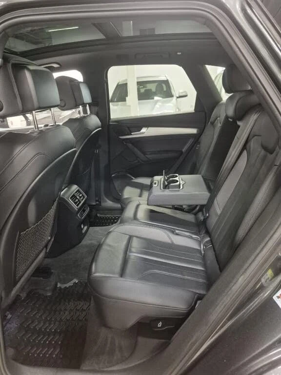 Audi Q5 quattro * Панорама * АвтоКредит (ЦЕНА ДО БГ), снимка 13 - Автомобили и джипове - 56186870