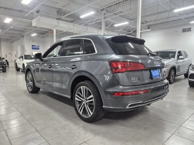 Audi Q5 quattro * Панорама * АвтоКредит (ЦЕНА ДО БГ), снимка 5 - Автомобили и джипове - 56186870
