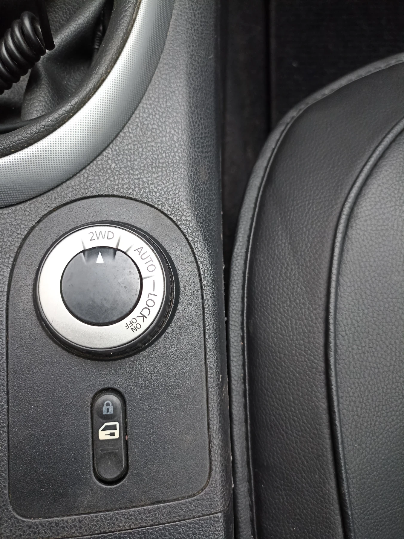 Nissan Qashqai Джип  - изображение 7