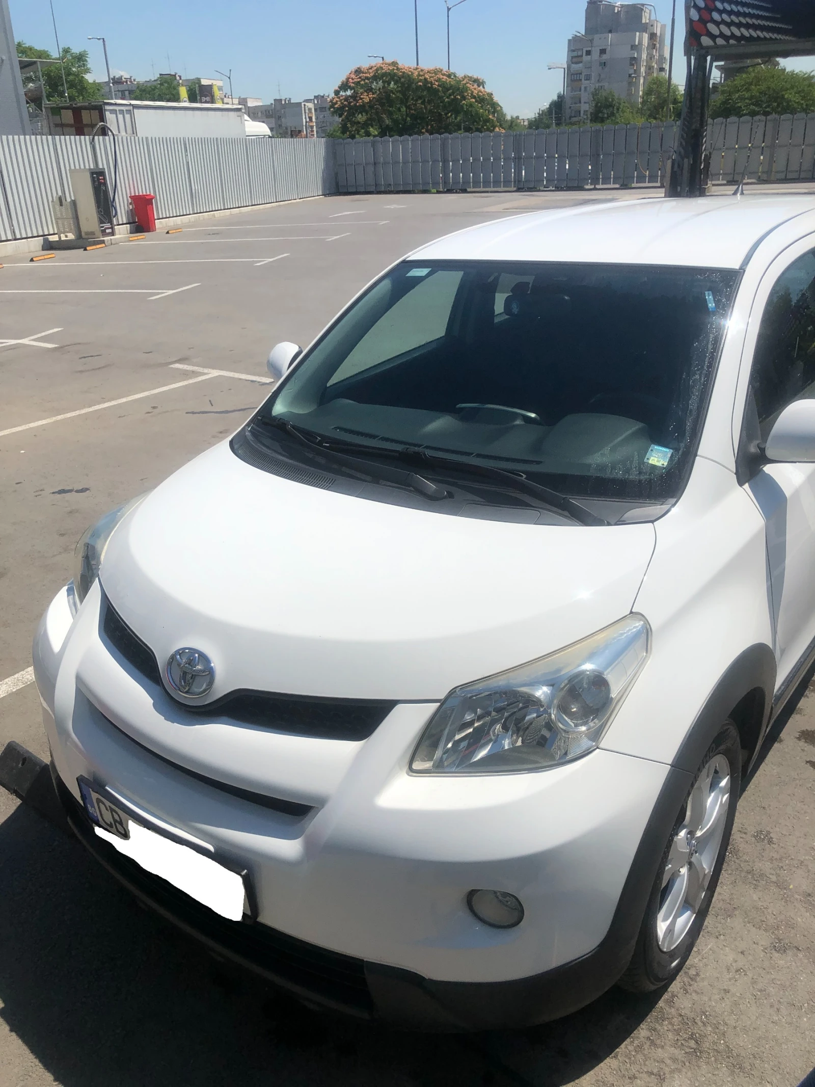 Toyota Urban Cruiser 1.4 D4D AWD / 4х4 / ОБСЛУЖЕНА / КАСКО - изображение 2