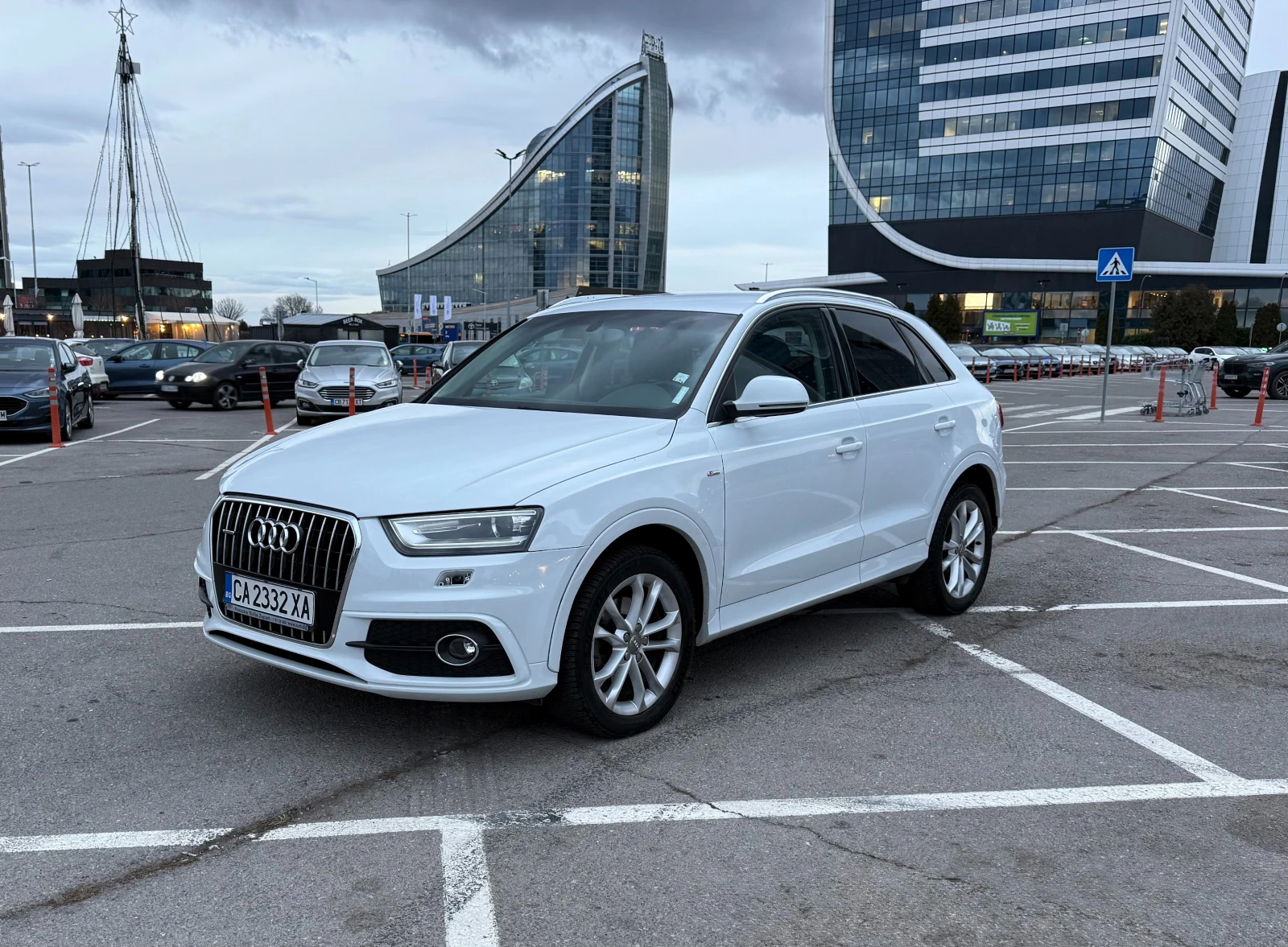 Audi Q3 S-line Quattro - изображение 2