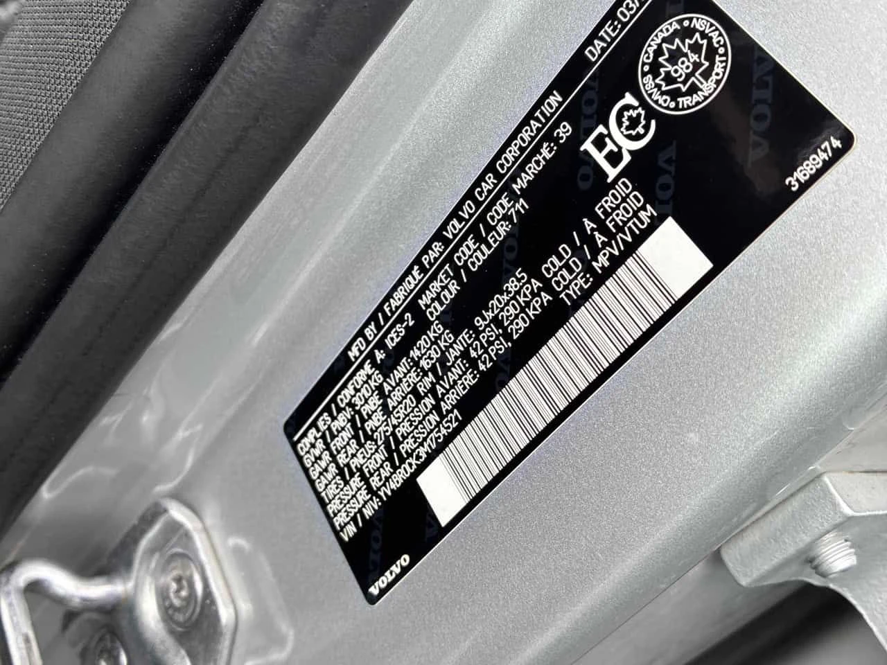 Volvo Xc90  Inscription /DISTRONIC/CARFRAX/360/, снимка 10 - Автомобили и джипове - 53866813