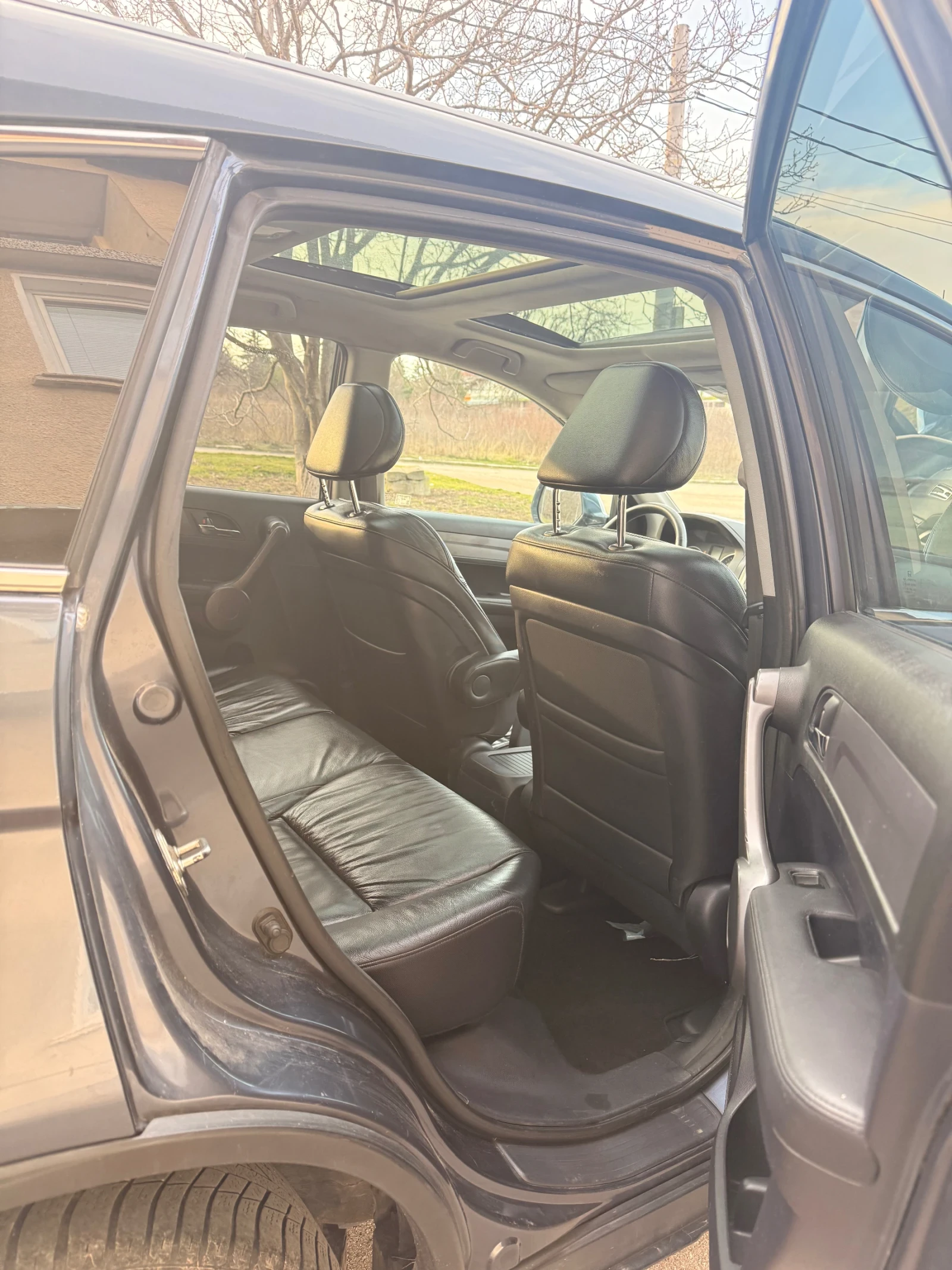 Honda Cr-v Газ/Панорама/Подгрев, снимка 13 - Автомобили и джипове - 54284568