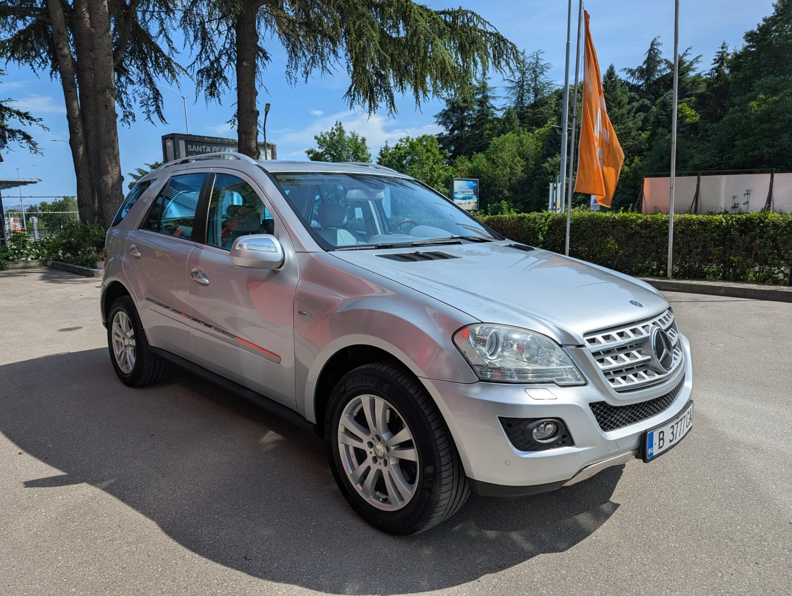 Mercedes-Benz ML 300 4MATIC 7G-TRONIC, снимка 5 - Автомобили и джипове - 54765817