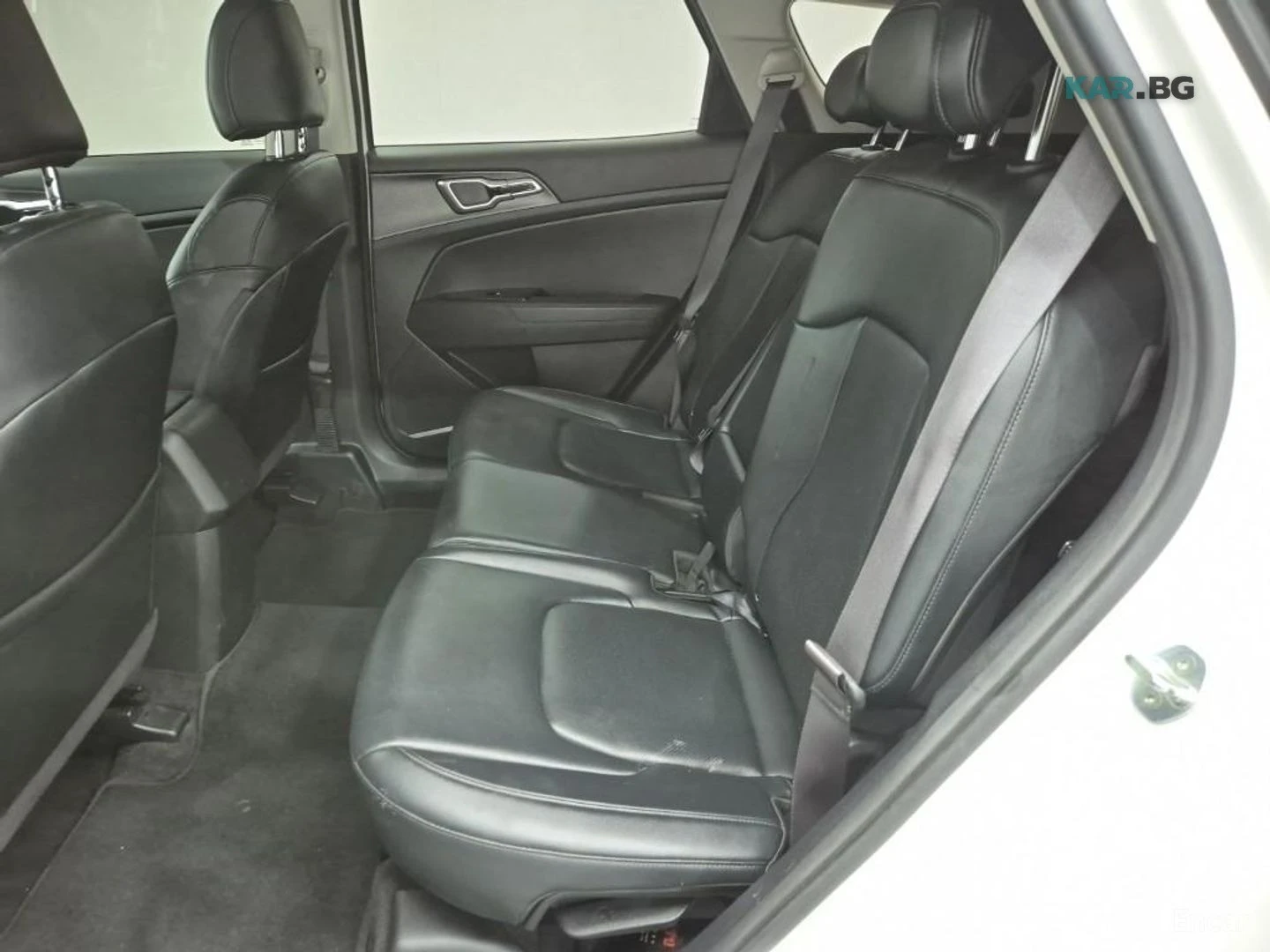 Kia Sportage 1.6 Turbo 2WD Trendy, снимка 16 - Автомобили и джипове - 55387389
