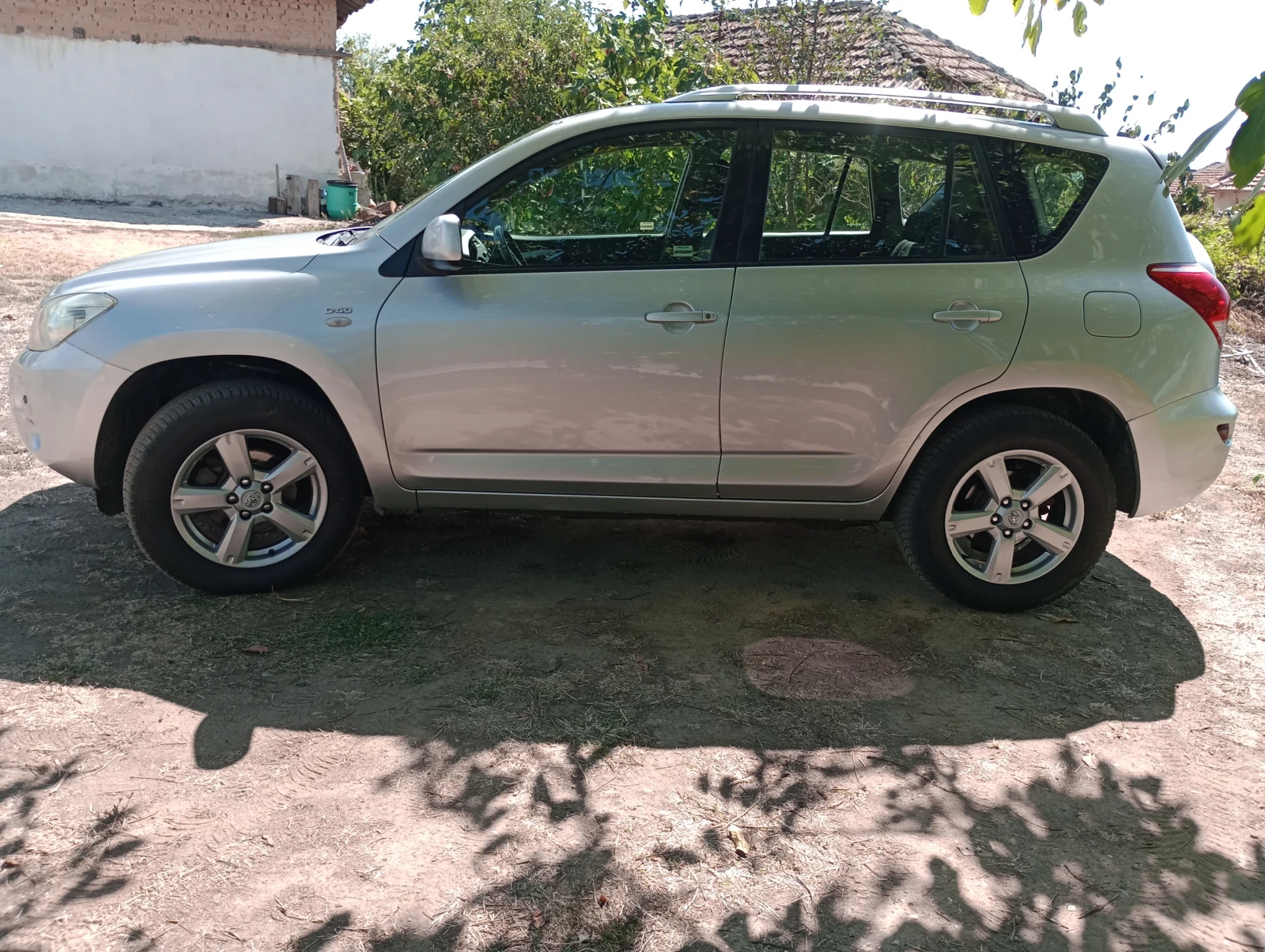 Toyota Rav4, снимка 5 - Автомобили и джипове - 56641994