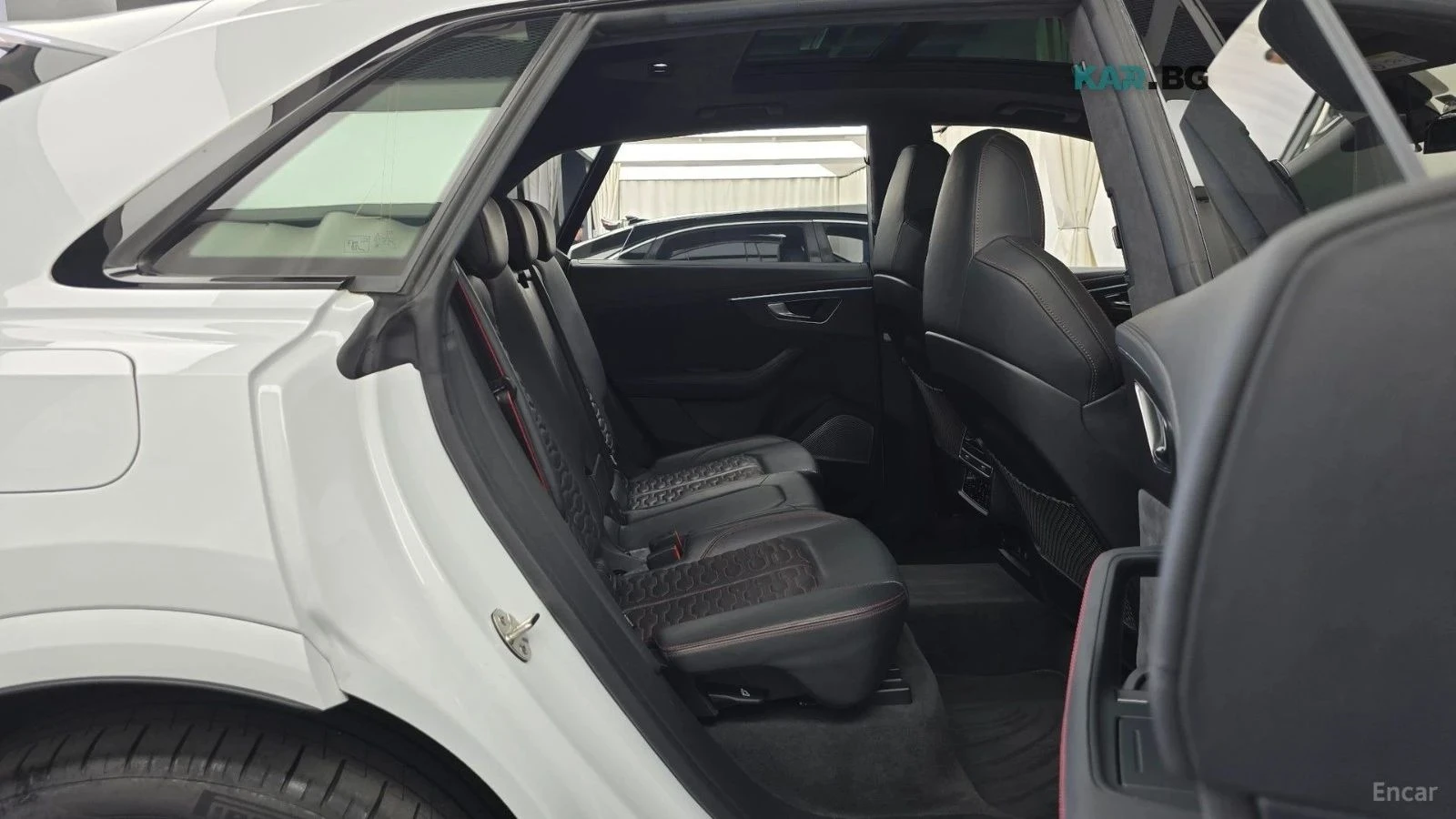Audi RSQ8, снимка 9 - Автомобили и джипове - 56732702