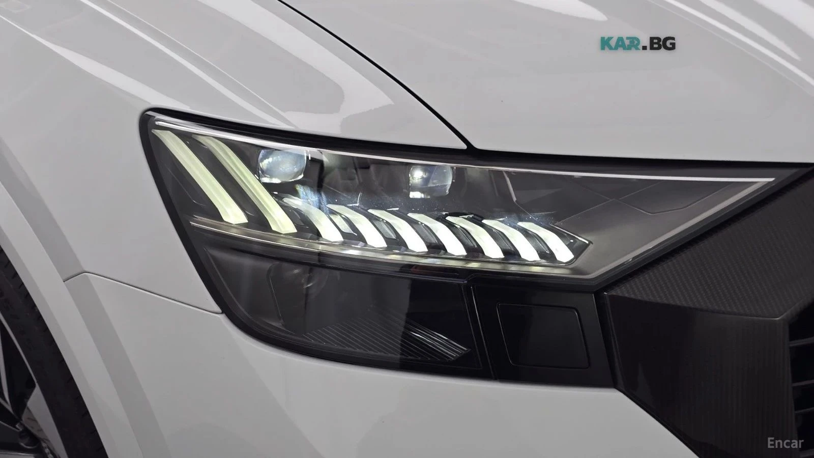 Audi RSQ8, снимка 17 - Автомобили и джипове - 56732702