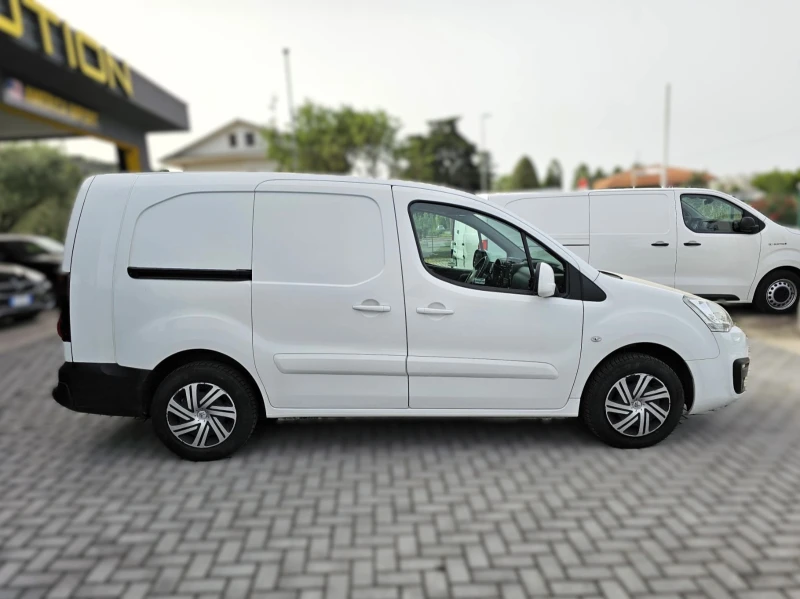 Citroen Berlingo 1.6 diesel 120cv L2-ДЪЛГА БАЗА, АВТОМАТ, снимка 4 - Бусове и автобуси - 47352822