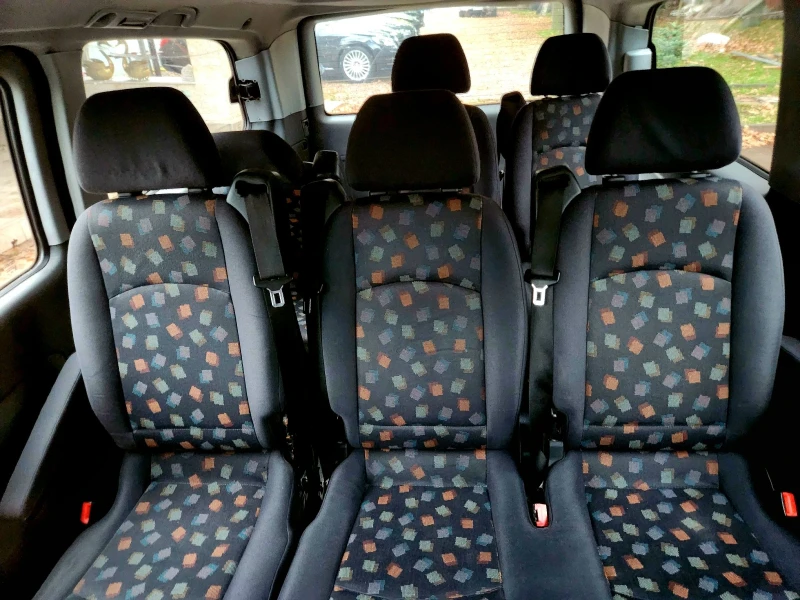 Mercedes-Benz Vito 8+ 1 Дълга База 2.2 CDI 115, снимка 9 - Бусове и автобуси - 47650488