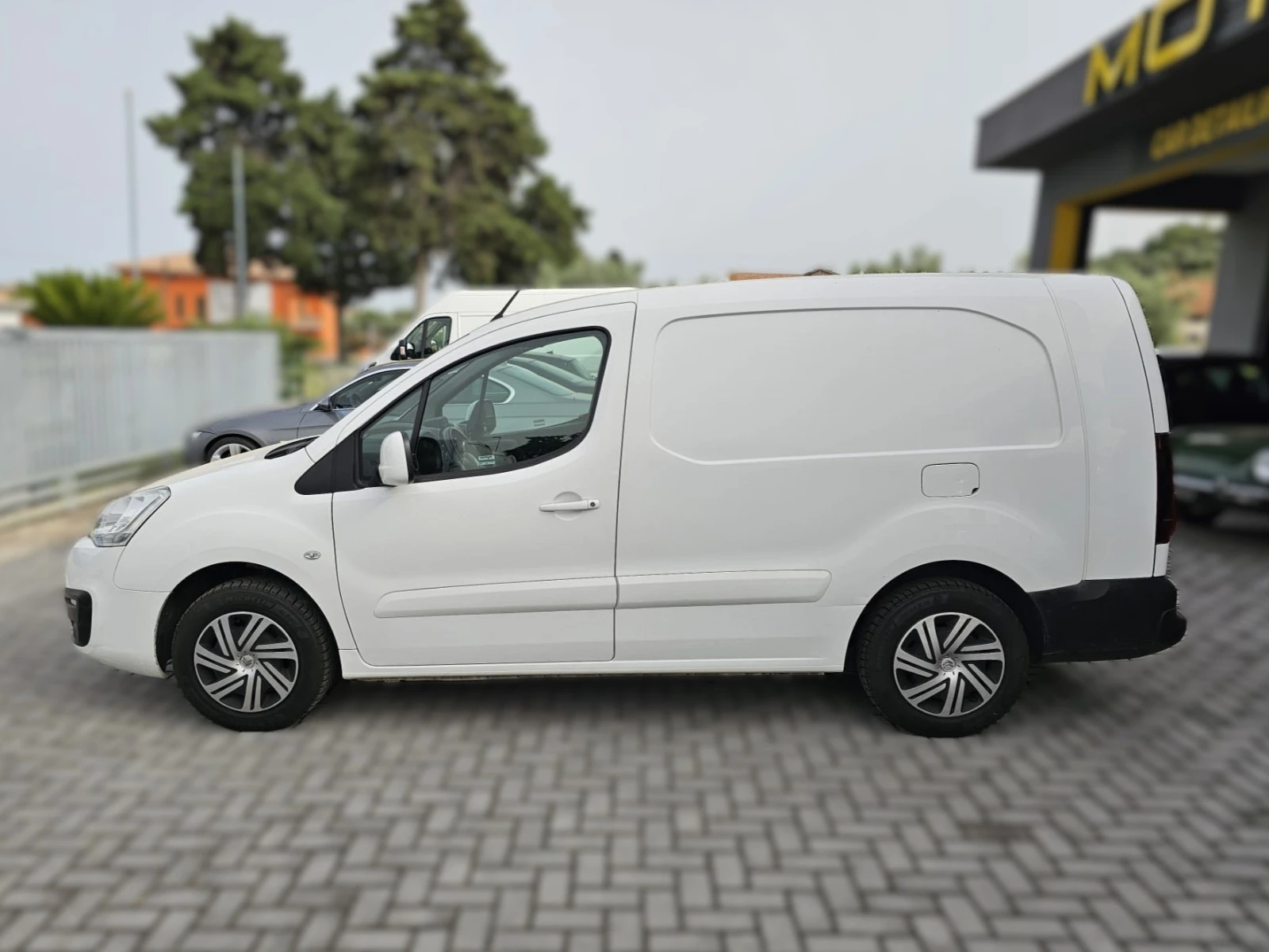 Citroen Berlingo 1.6 diesel 120cv L2-ДЪЛГА БАЗА, АВТОМАТ - изображение 5