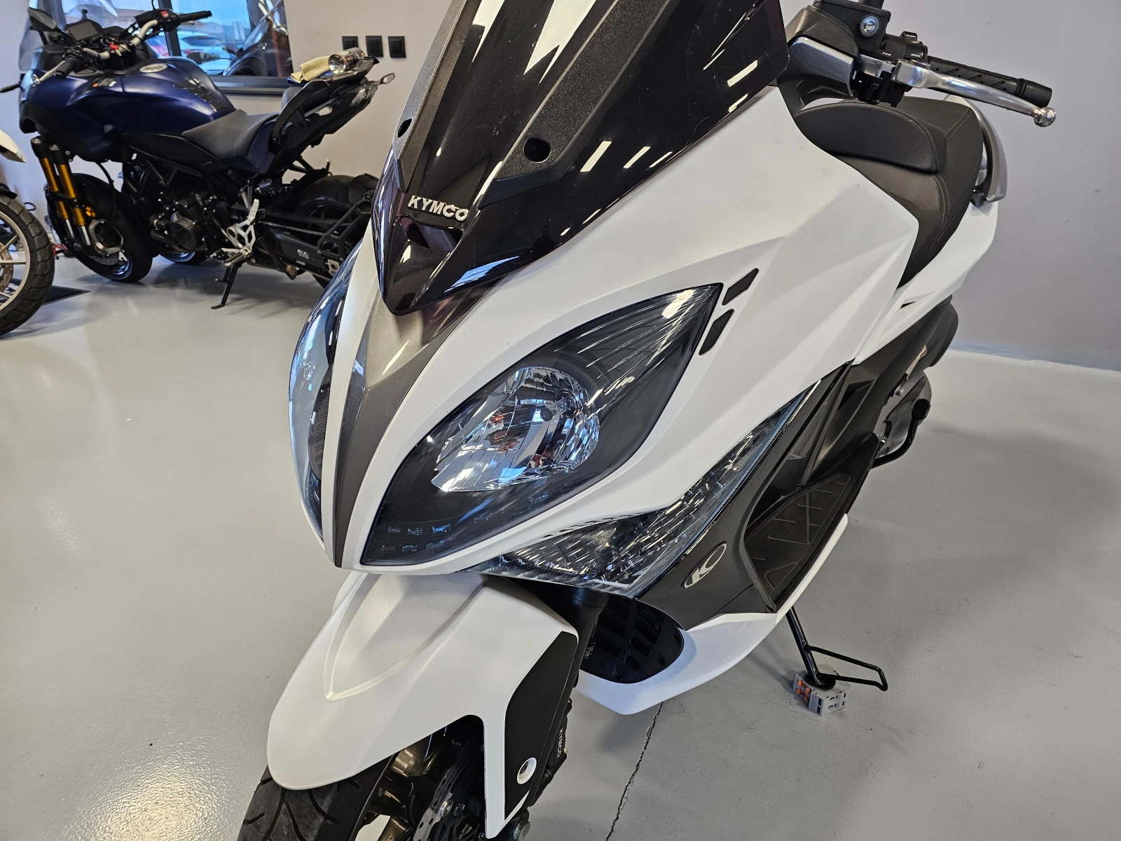 Kymco Xciting 400ie, Facelift, 2014г. - изображение 8