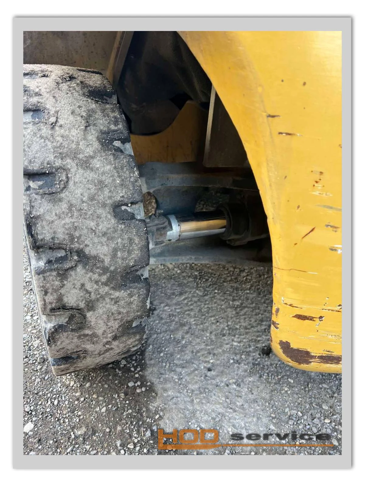 ������� Cat | Mobile.bg � ����������� 6