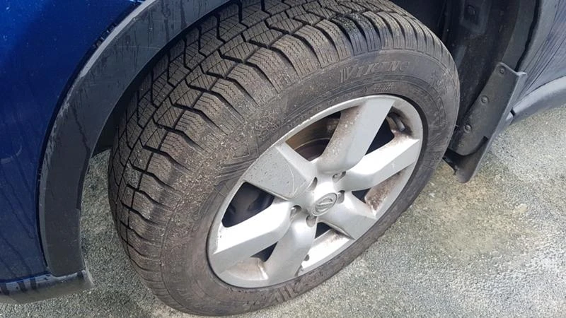 Гуми с джанти Sunny 215/60R17, снимка 3 - Гуми и джанти - 37212904