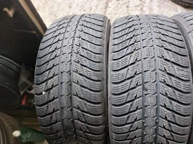 Гуми Зимни 255/55R18, снимка 2 - Гуми и джанти - 41115036