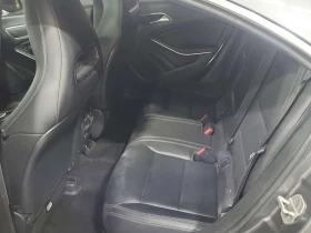 Mercedes-Benz CLA 250 4MATIC * AMG PACK* ПОДГРЕВИ* ПАНОРАМА* КАМЕРА* , снимка 9