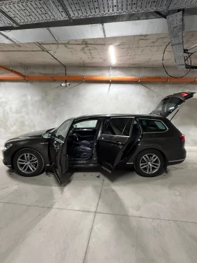 VW Passat 2.0 TDI Първи собственик , снимка 11