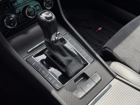 Skoda Superb SportLine 2.0TDI, снимка 13