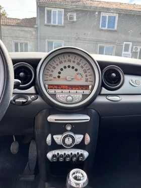 Mini One 1.6i 2010 г. нов внос , снимка 11