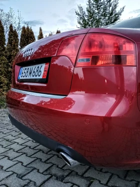 Audi A4 УНИКАТ 2.0 TURBO 4x4 АВТОМАТ, снимка 6