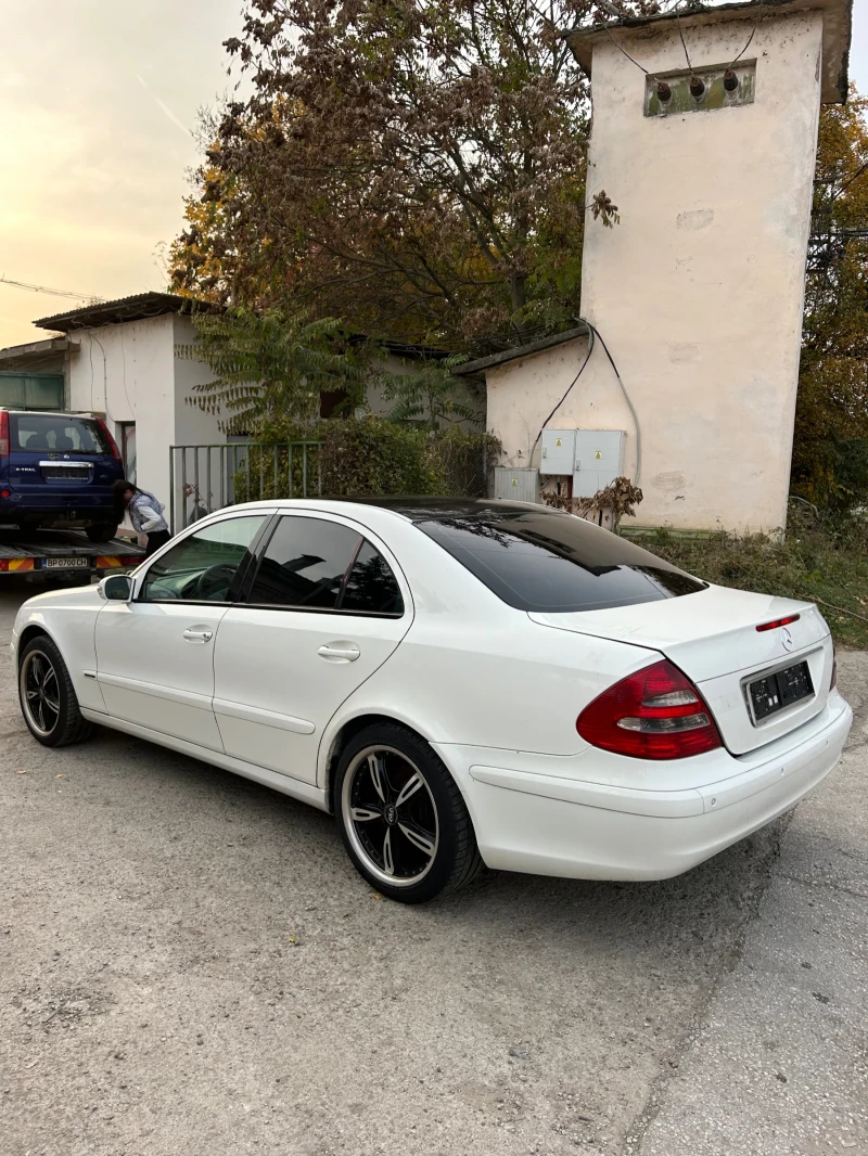 Mercedes-Benz E 270 E270, снимка 7 - Автомобили и джипове - 47766684