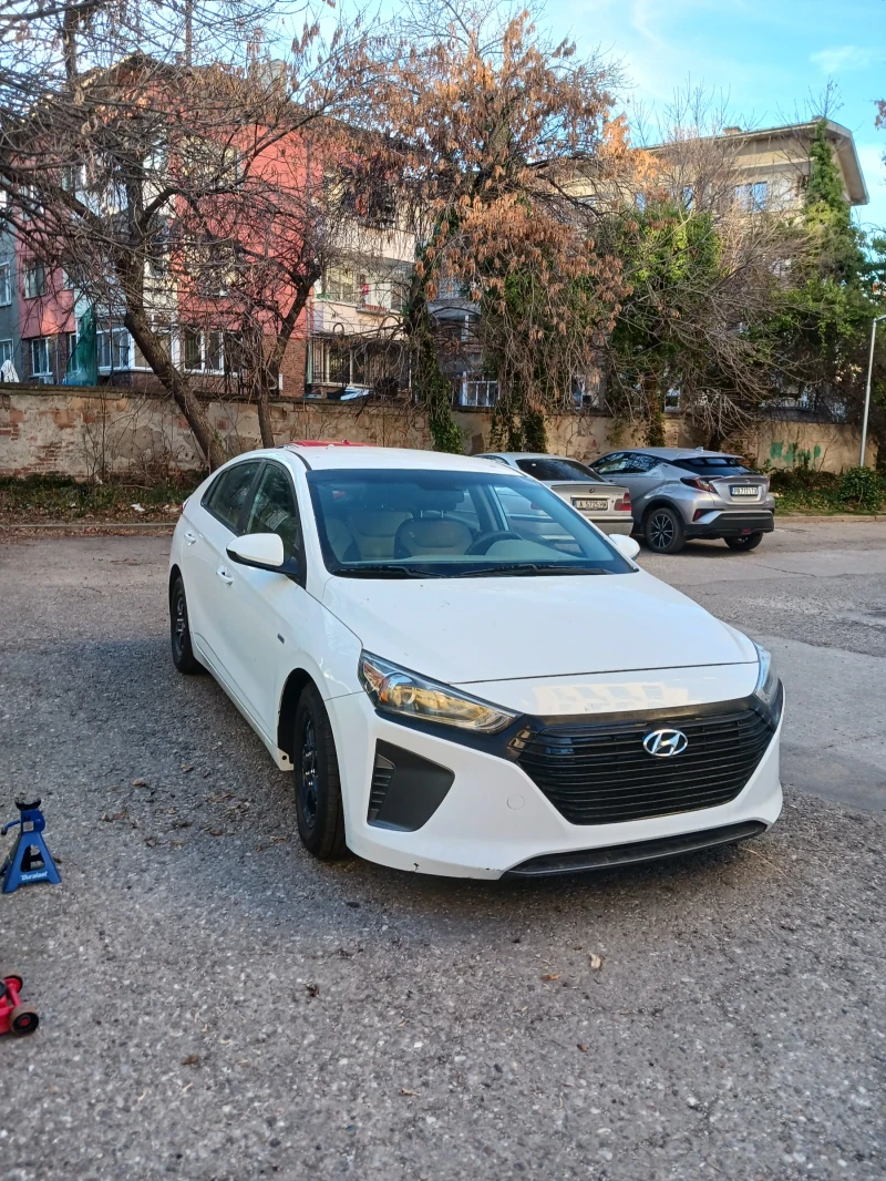 Hyundai Ioniq, снимка 2 - Автомобили и джипове - 48398188