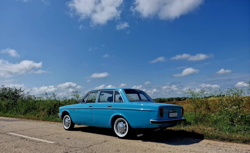 Volvo 144, снимка 1 - Автомобили и джипове - 49051952