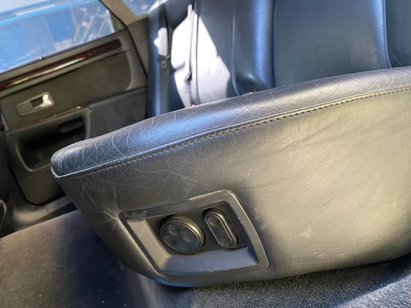 Audi A8 4.2 V8, снимка 5 - Автомобили и джипове - 52022331