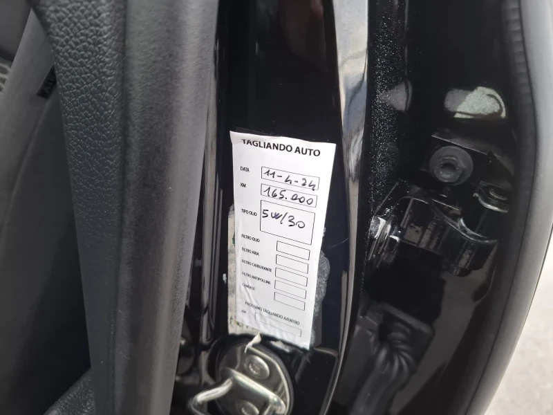 VW Golf 1, 6TDI-105ps-Euro5 180000km!!!-Сервизни документи, снимка 13 - Автомобили и джипове - 52381029