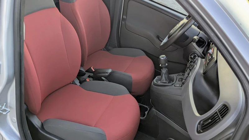 Fiat Panda 1.2i Euro6, снимка 7 - Автомобили и джипове - 52770913