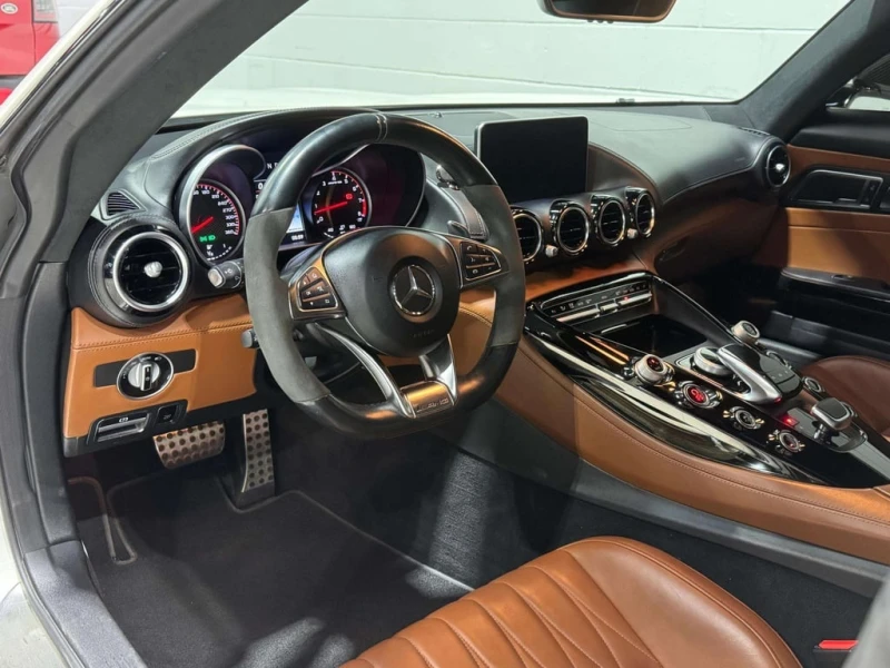 Mercedes-Benz AMG GT S  CARFAX, снимка 12 - Автомобили и джипове - 53355519