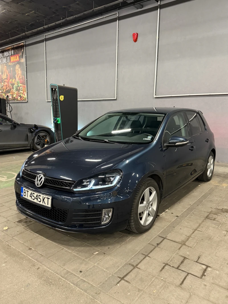VW Golf 2.0 TDI, снимка 2 - Автомобили и джипове - 53419655
