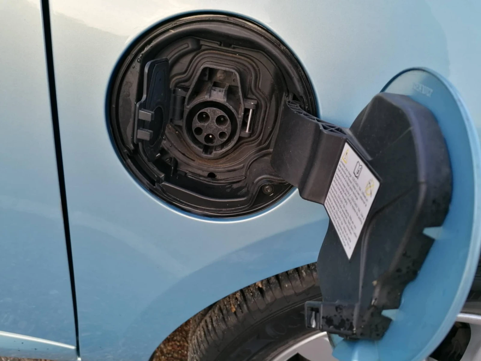 Renault Fluence ZE | Mobile.bg — изображение 12