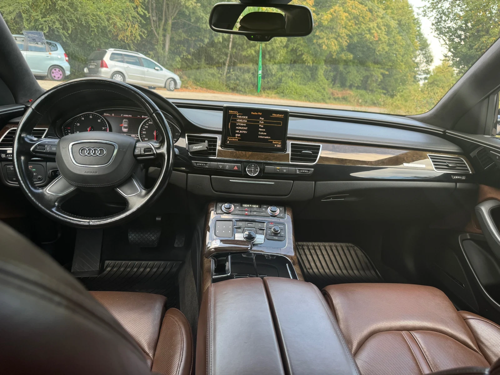 Audi A8 4.2 Безин 4х4 Long - изображение 8