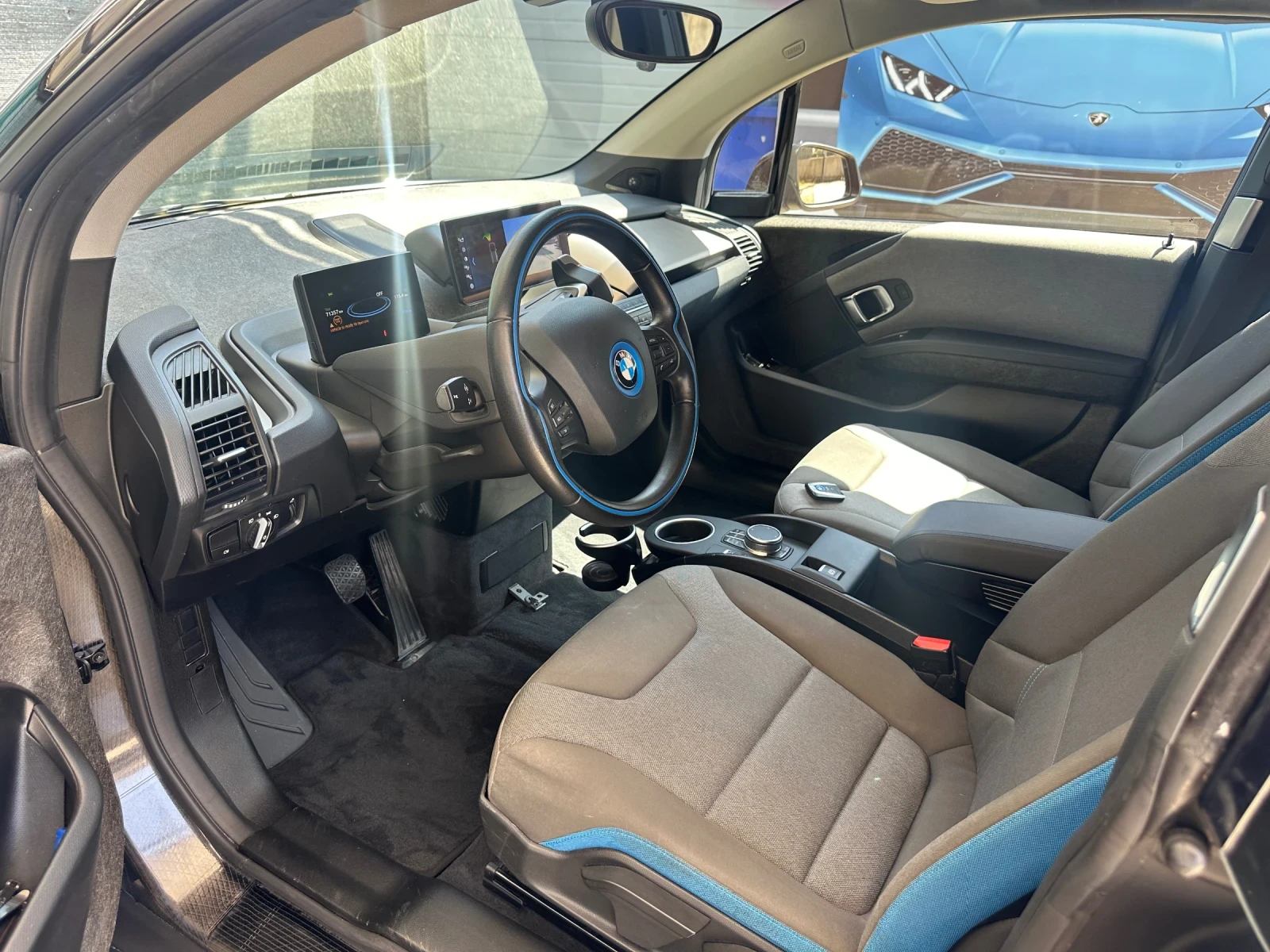 BMW i3 120Аh* ПОДГРЕВ* HARMAN KARDON* Carplay* CARBON* 20 - изображение 5