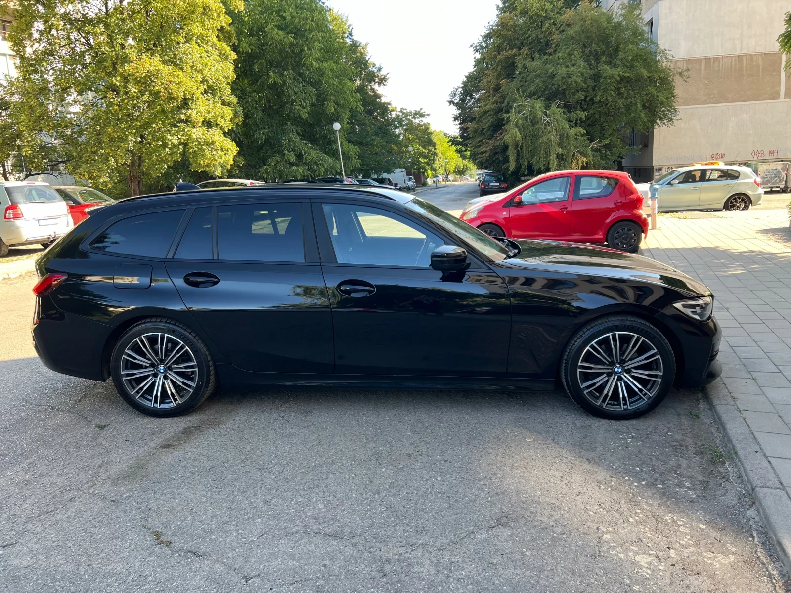 BMW 320 D 77000км реални!!! - изображение 4