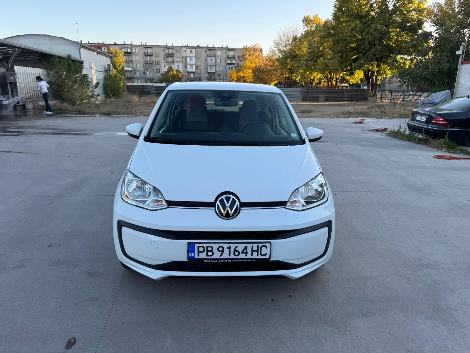 VW Up 1.0 Заводски Метан - изображение 2