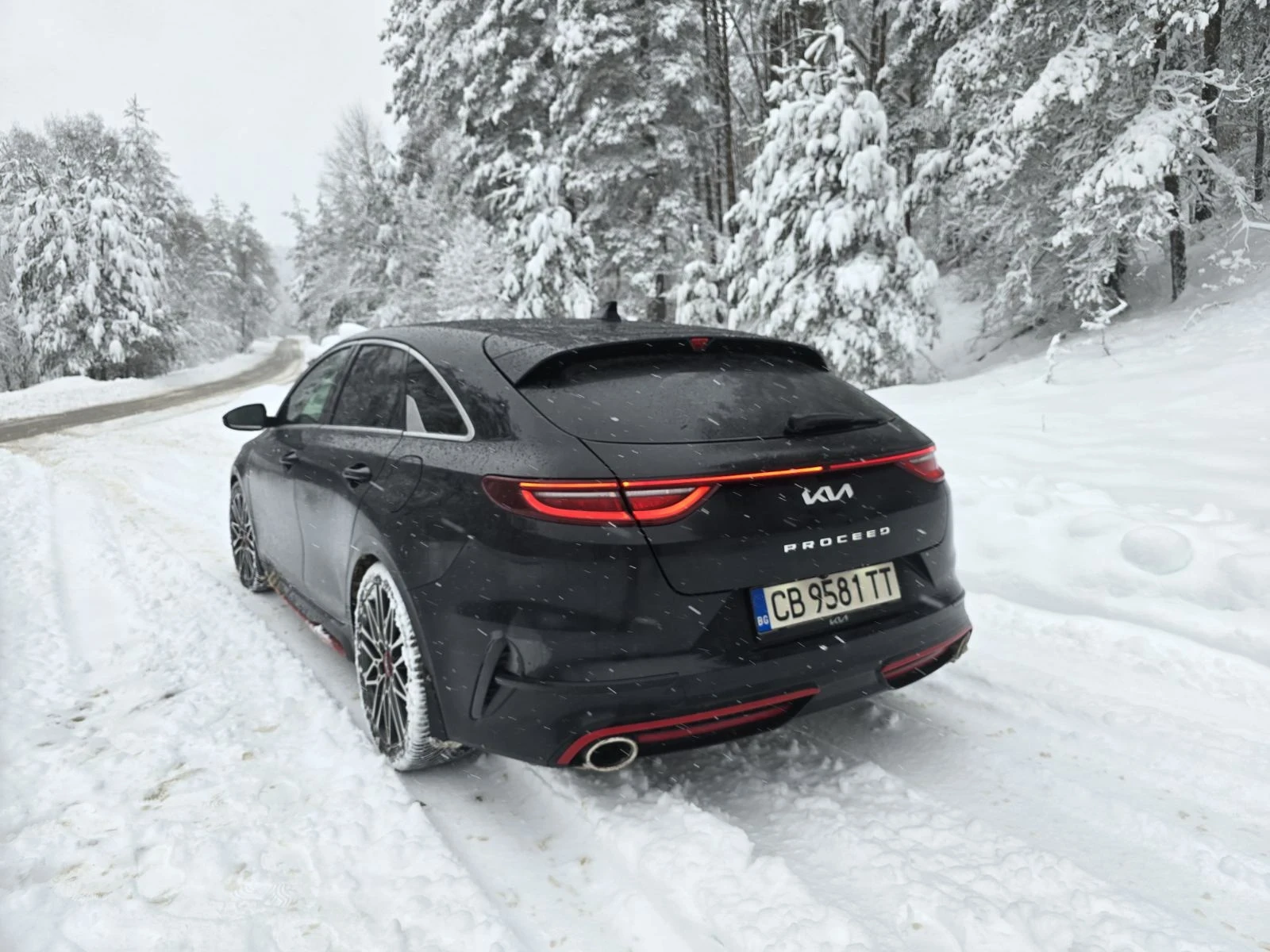 Kia Pro ceed Pro ceed GT 1.6 - изображение 3