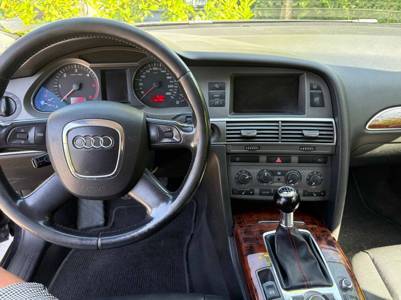 Audi A6 2.0 tdi - изображение 8