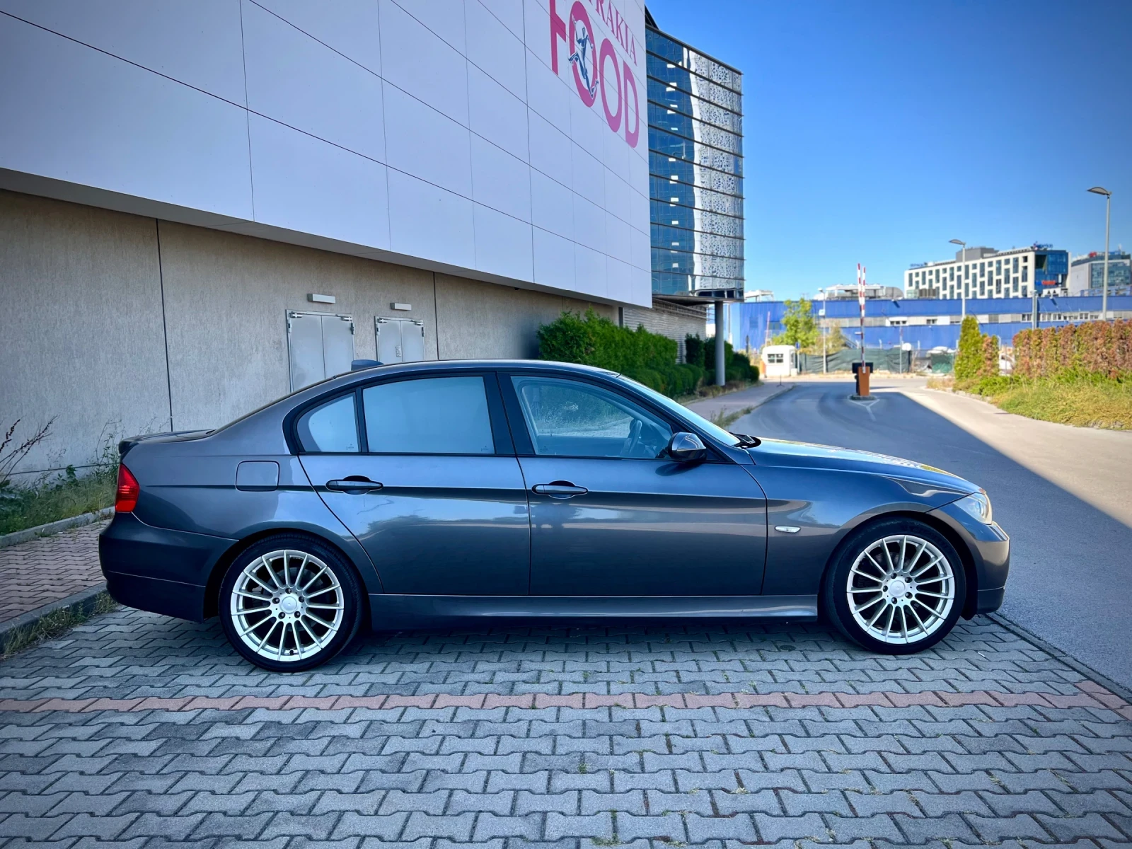 BMW 320 D-Лизинг през Уникредит по 230лв - изображение 5