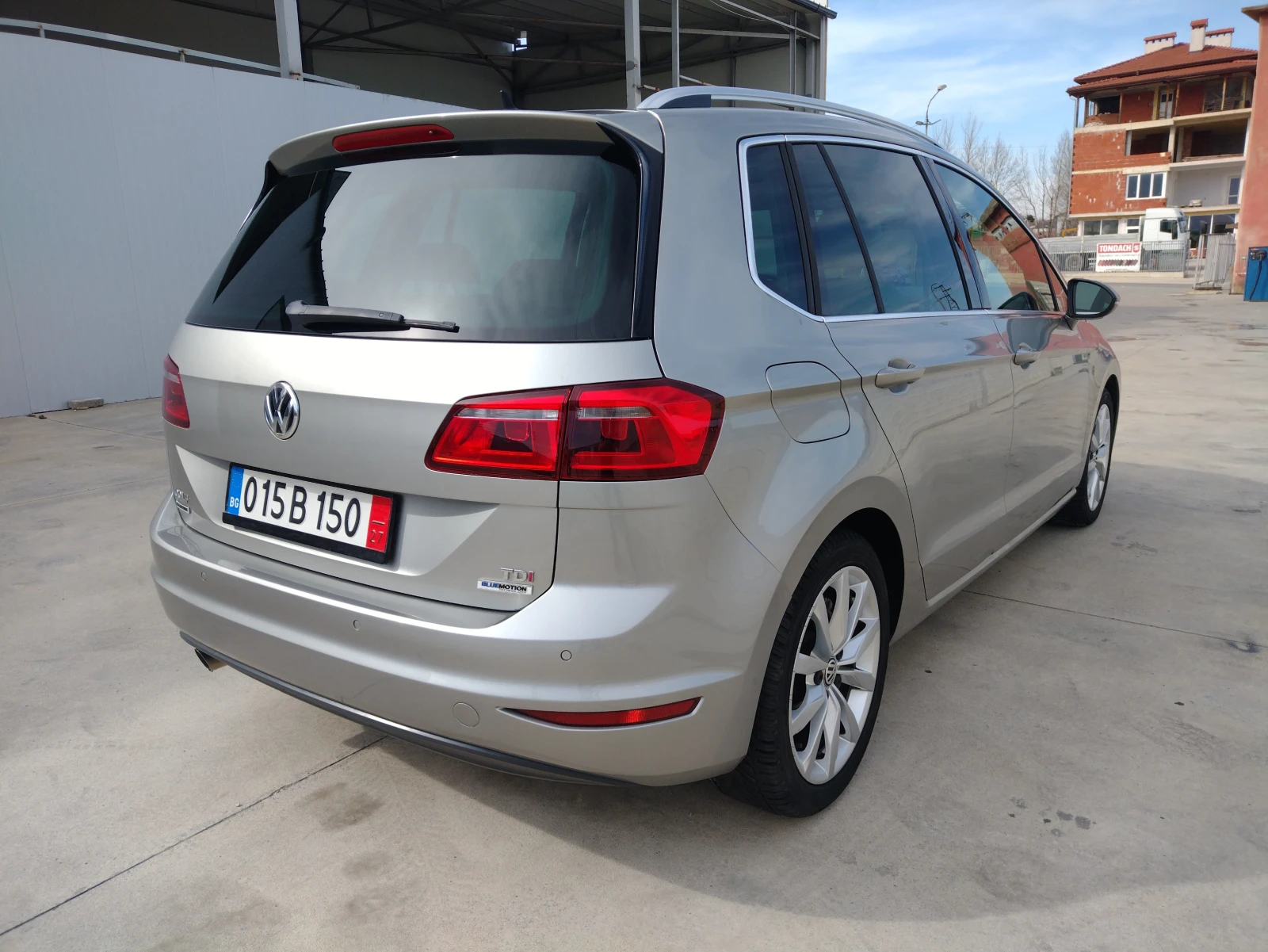 VW Sportsvan 1.6 TDI* Highline* ��������* Euro 6B*  | Mobile.bg � ����������� 5