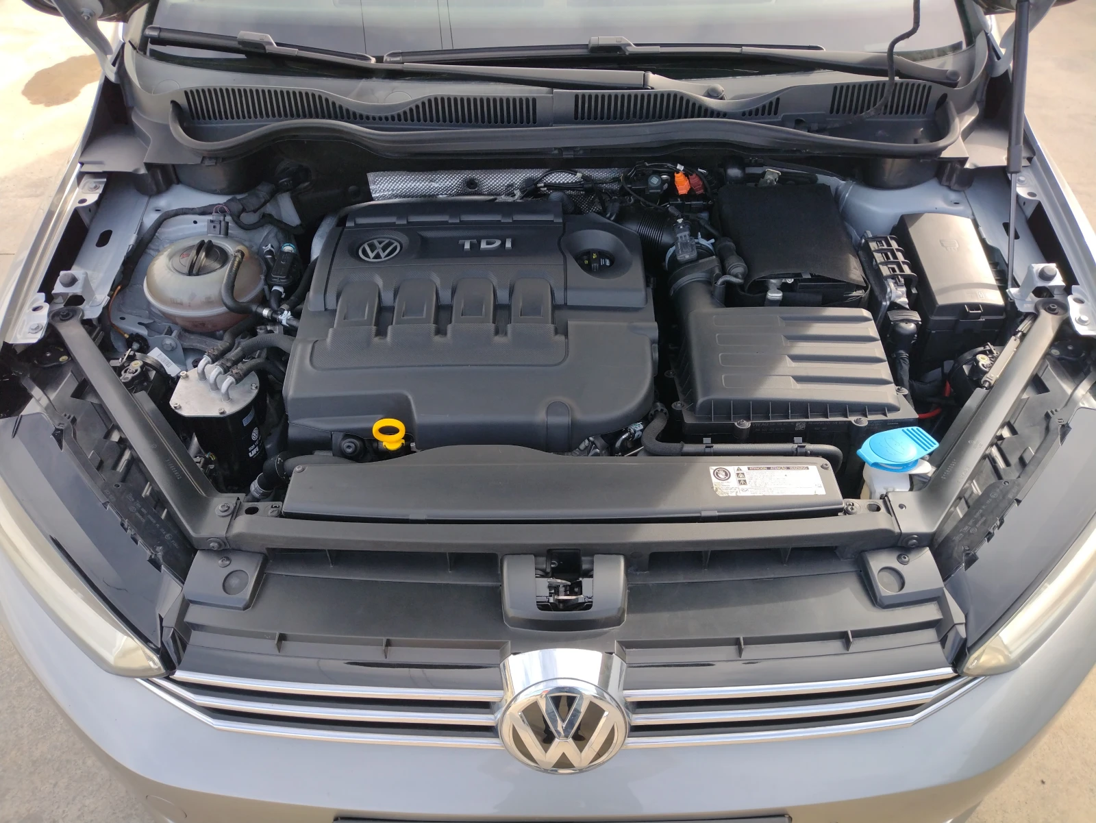 VW Sportsvan 1.6 TDI* Highline* ��������* Euro 6B*  | Mobile.bg � ����������� 17