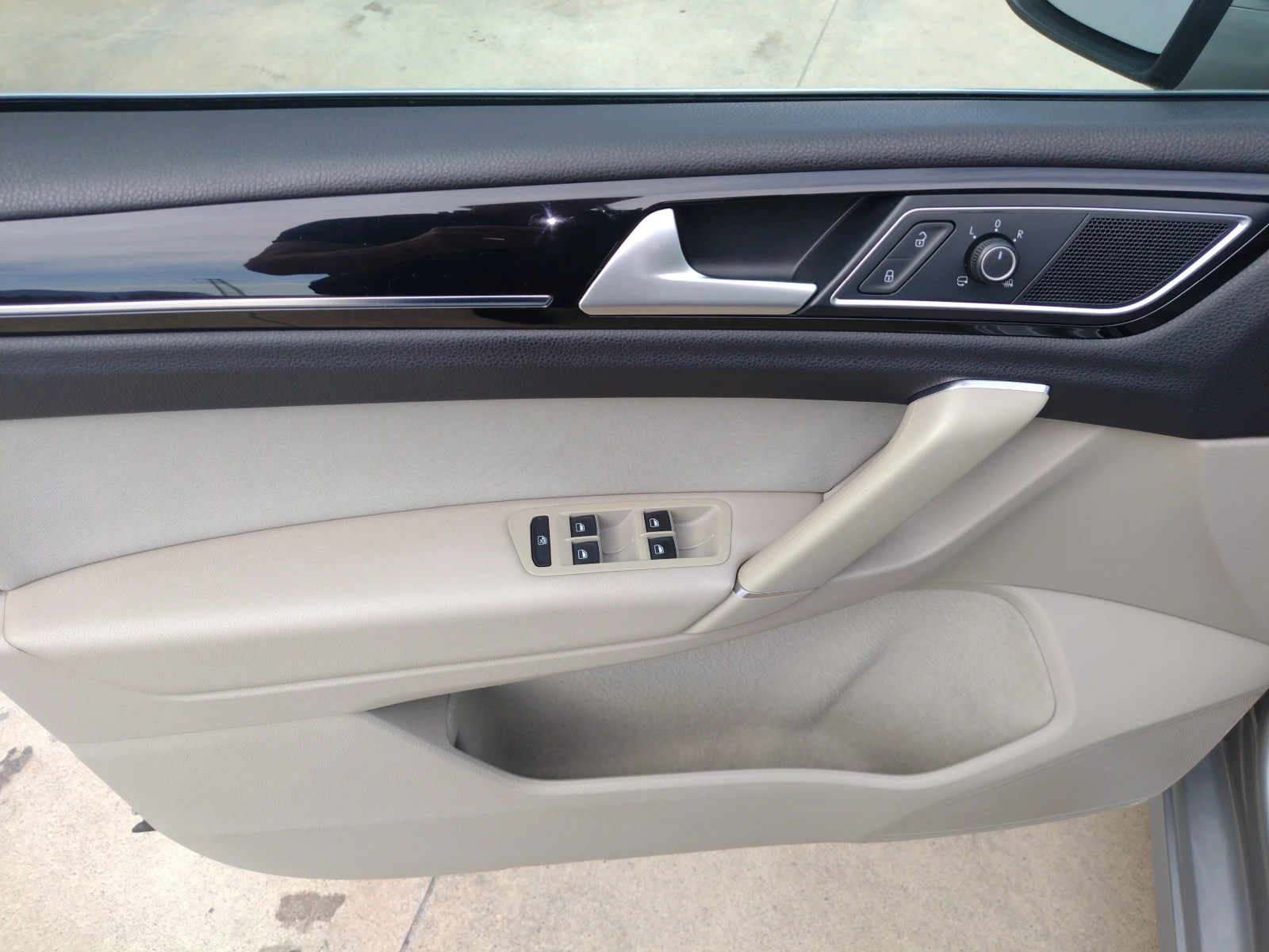 VW Sportsvan 1.6 TDI* Highline* ��������* Euro 6B*  | Mobile.bg � ����������� 14