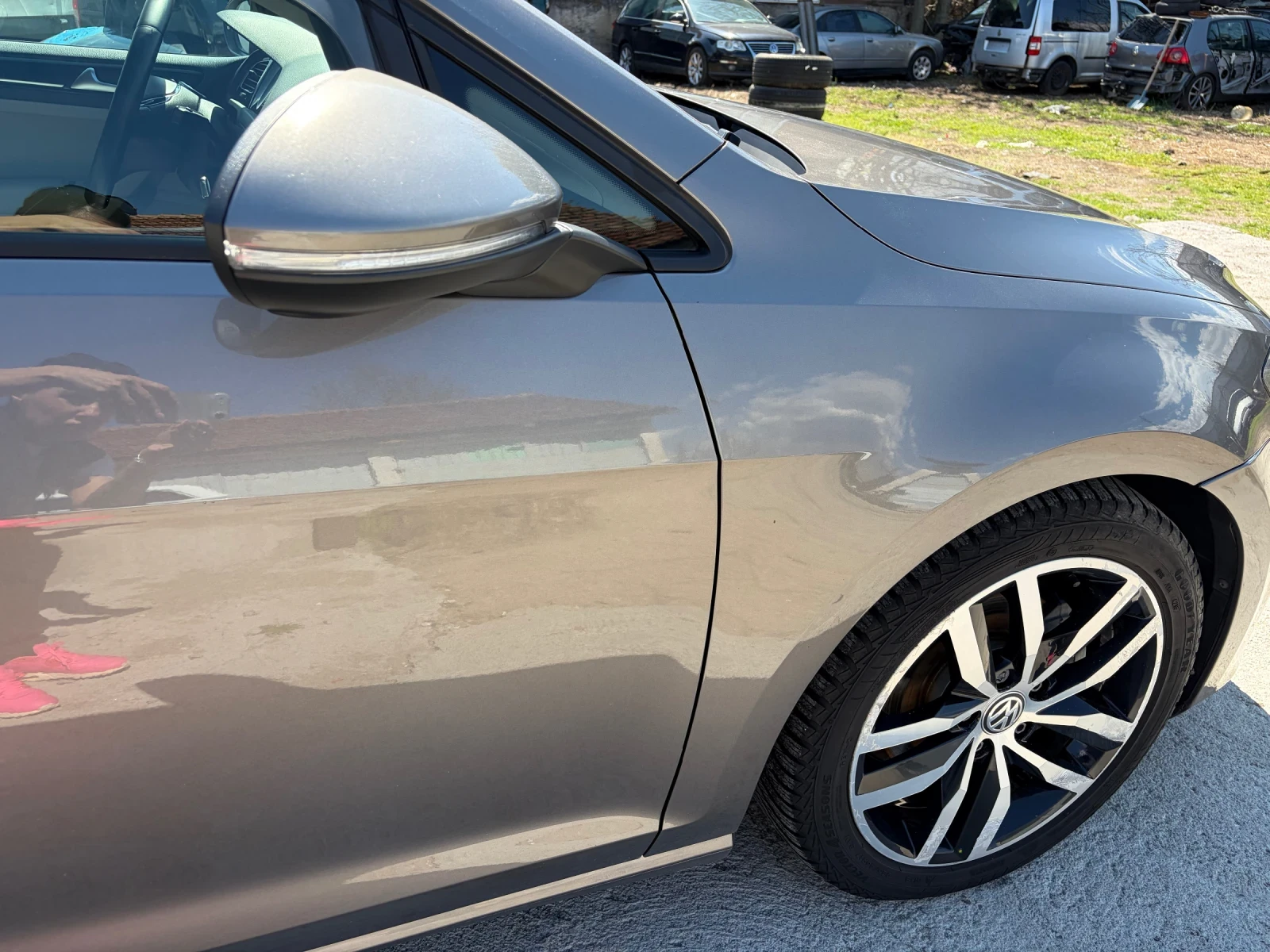 VW Golf VII 1.6, снимка 8 - Автомобили и джипове - 54098236