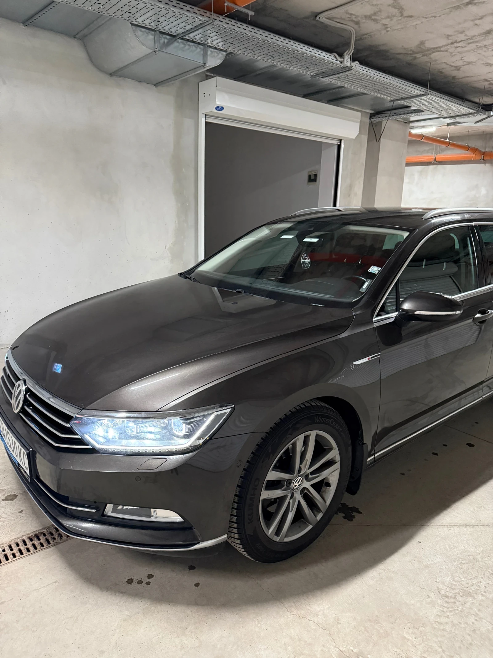 VW Passat 2.0 TDI Първи собственик , снимка 2 - Автомобили и джипове - 54477887