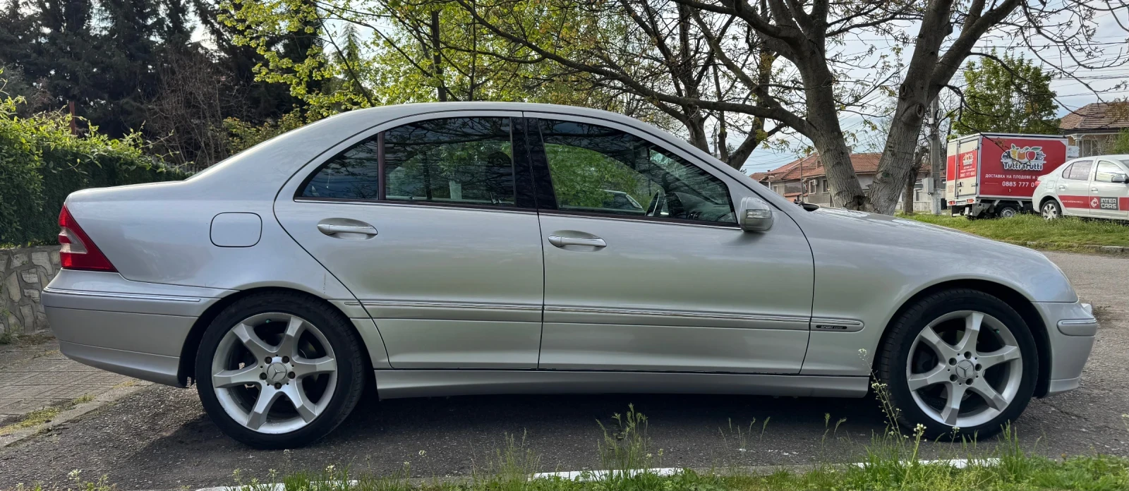 Mercedes-Benz C 220 C220, снимка 3 - Автомобили и джипове - 54243091