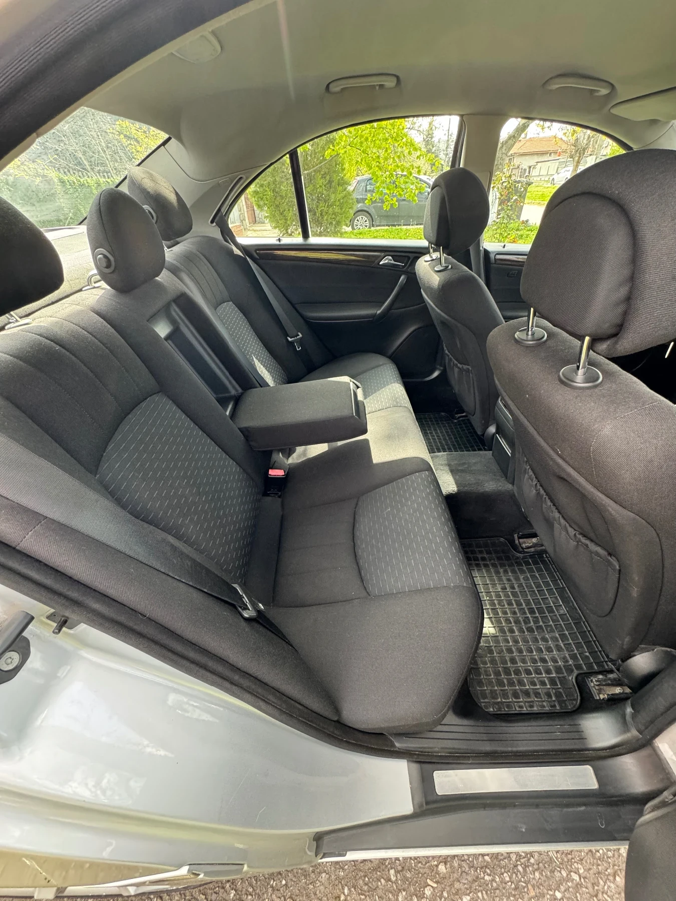 Mercedes-Benz C 220 C220, снимка 12 - Автомобили и джипове - 54243091